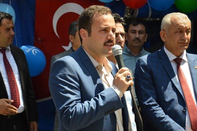 Çaykara: “yardımlaşmanın En İyi Örneklerini Türkler Gösterdi”