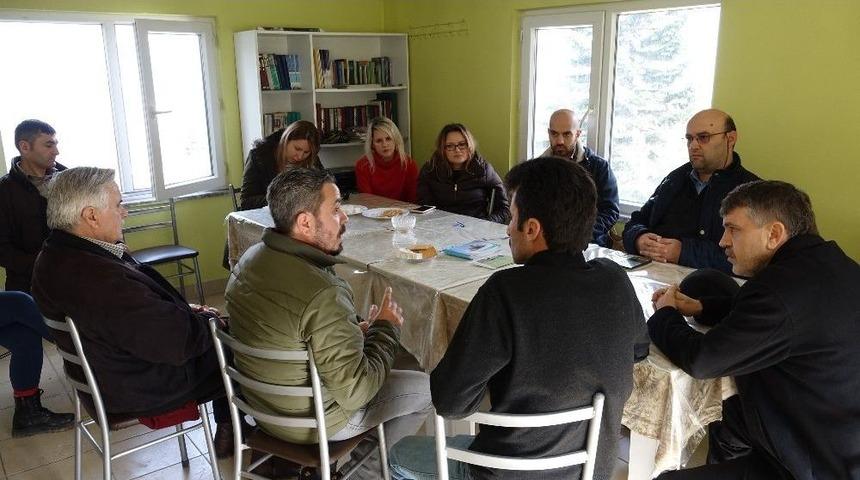 D&uuml;zce &Uuml;niversitesi&rsquo;nden K&ouml;ylere Ziyaret