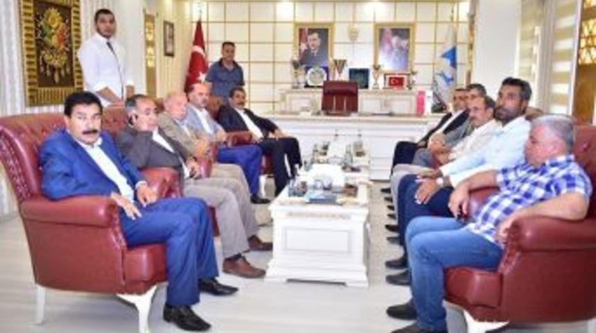 Ak Vekil Akay’dan Başkan Atilla’ya Ziyaret