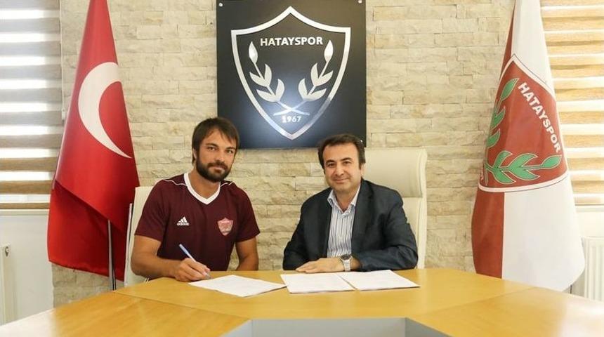 Soner &Ouml;rnek 1 Yıl Daha Hatayspor&rsquo;da