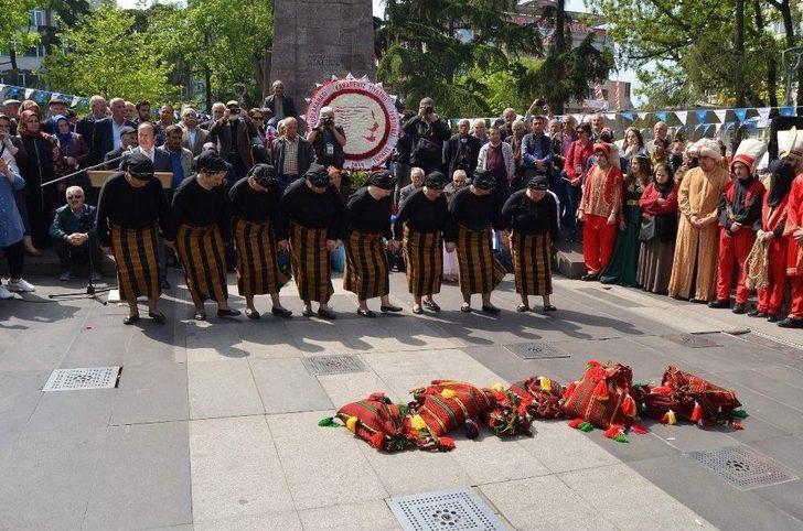 19. Uluslararası Karadeniz Tiyatro Festivali Trabzon’da Başladı G1