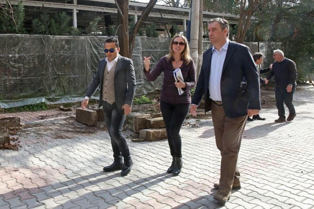 Sevgililere G&uuml;n&uuml;nde 3 Sevgi Sokağı