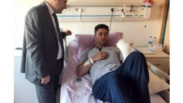 Afrin Gazisi Yüzbaşının Tedavisi Aü’de Yapıldı