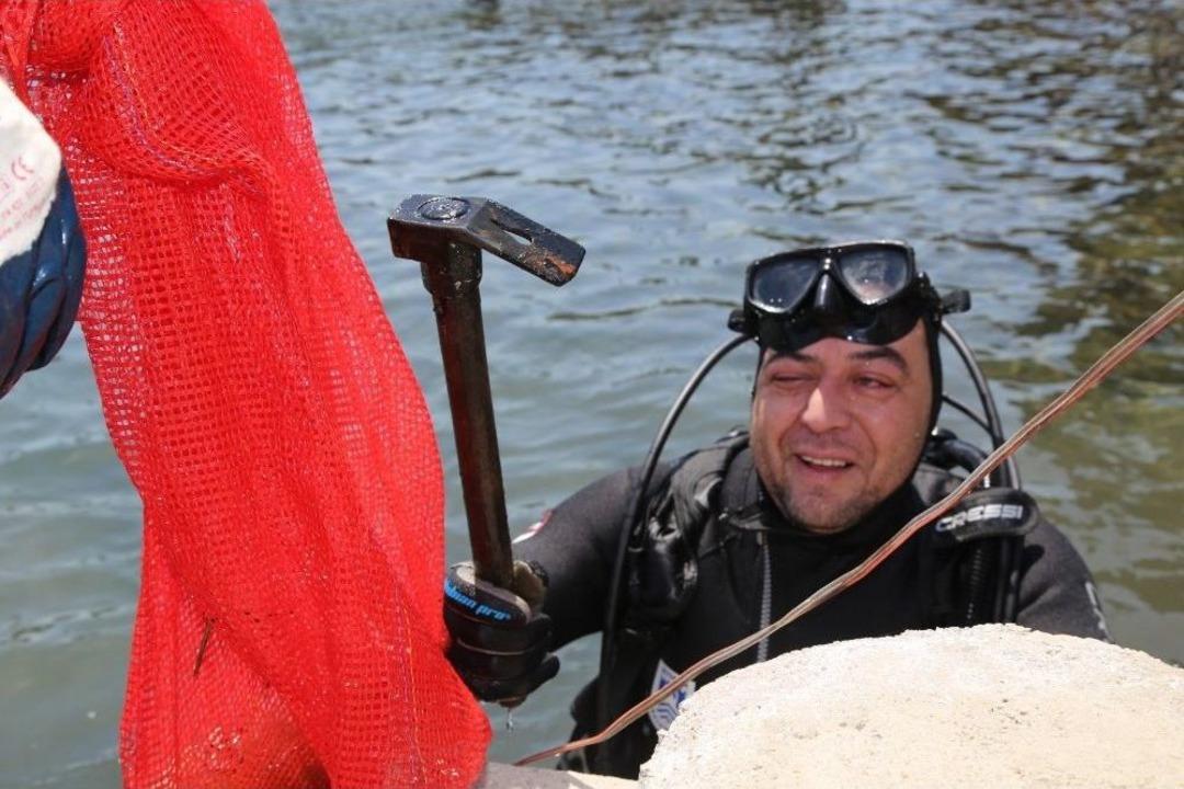 Deniz Dibi Temizlik &Ccedil;alışmaları G&ouml;lk&ouml;y&rsquo;de Devam Etti