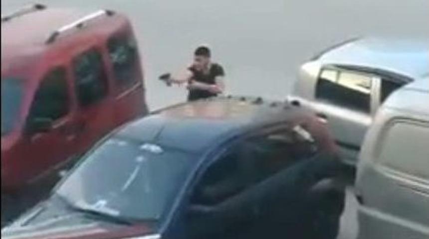 İzmir’de Yaşanan Çatışma Anı Kamerada