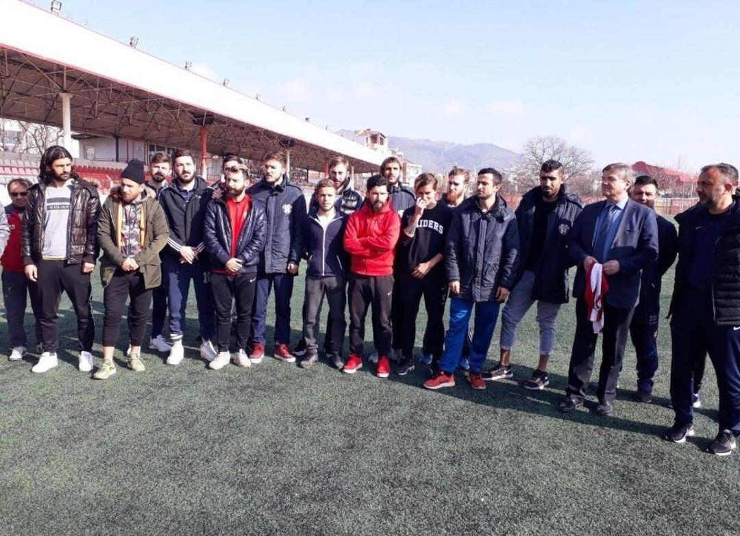 Yeni &Ccedil;anspor&rsquo;lu Futbolcular Ma&ccedil;ın Ardından Yaşanan Saldırıyı Anlattı