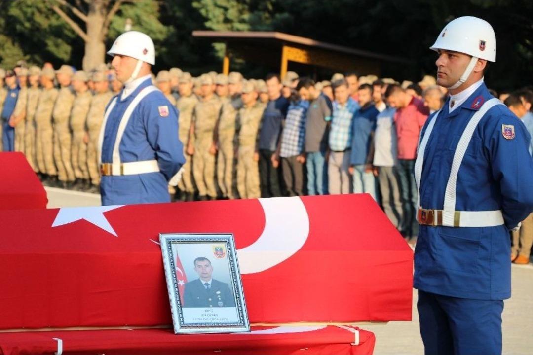 Şehit Asker Ve Korucu İ&ccedil;in Kahramanmaraş&rsquo;ta T&ouml;ren D&uuml;zenlendi