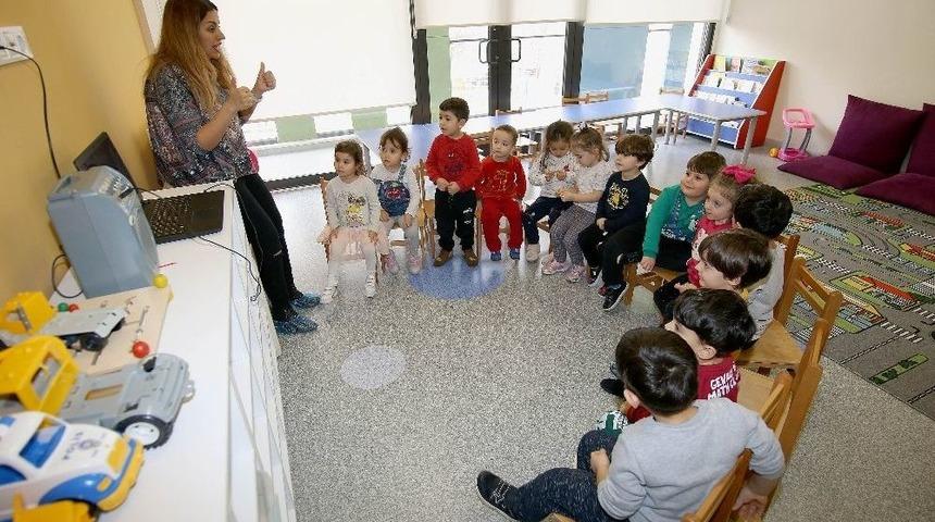 &Ccedil;ankaya&rsquo;da &Ccedil;ocuklar Eğlenerek İngilizce &Ouml;ğreniyor