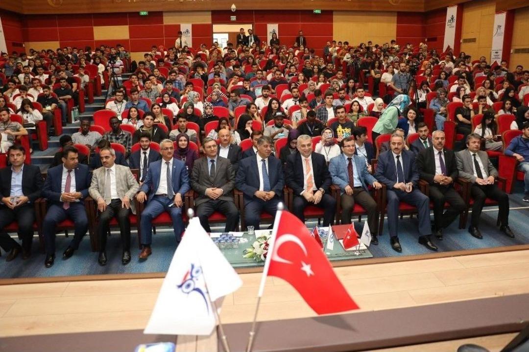 Kb&uuml;&rsquo;de 3.uluslararası Ticaret Kongresi Başladı