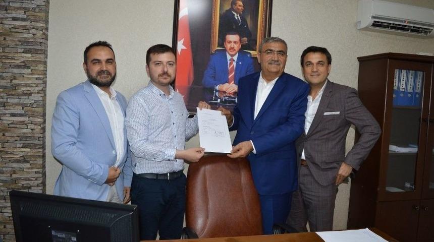 İsa Akdemir Ak Parti&rsquo;den Aday Adayı Oldu