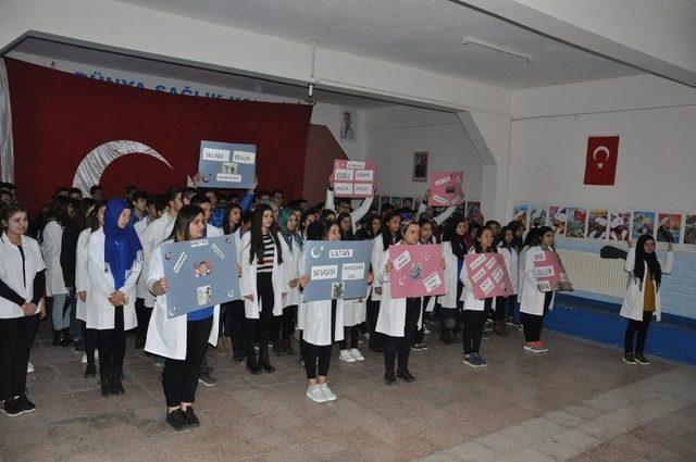 &Ouml;ğrencilerden Mehmet&ccedil;ik&rsquo;e Destek 1