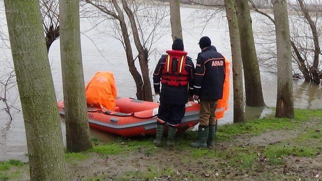 Bot Faciasında &Ouml;len &Ccedil;ocuğun Dedesi Meri&ccedil; Nehri&rsquo;ne Geldi 1