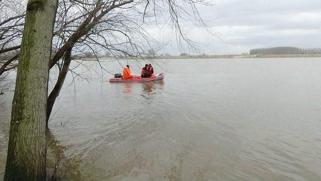 Bot Faciasında &Ouml;len &Ccedil;ocuğun Dedesi Meri&ccedil; Nehri&rsquo;ne Geldi 2