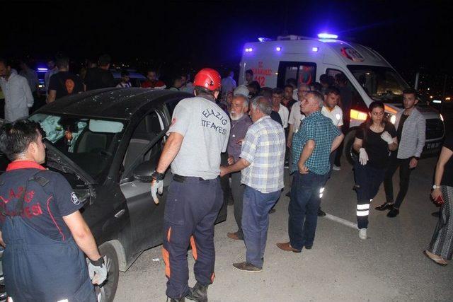 Elazığ’da İki Araç Çarpıştı: 4 Yaralı