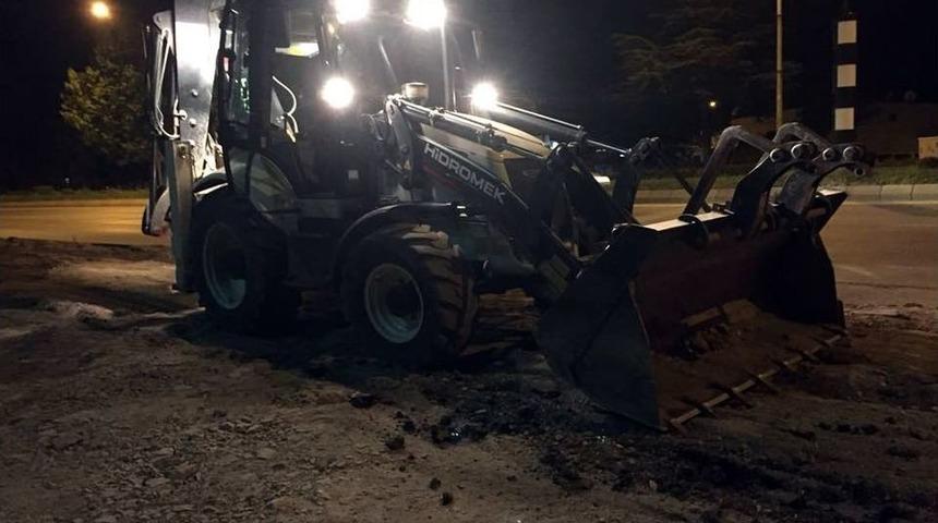 Yunan Askerleri, Pazarkule Sınır Kapısı&rsquo;nda Su Hattı Yenileme &Ccedil;alışmalarında G&ouml;rev