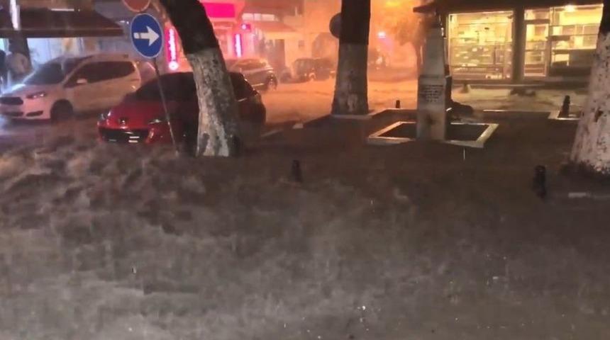 Tekirdağ&rsquo;daki Sel Felaketi Vatandaş Kamarasında