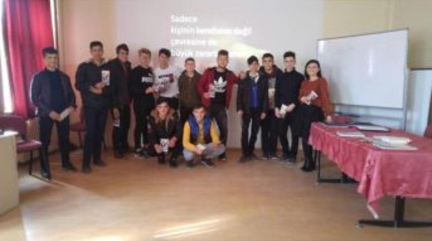 Lise &Ouml;ğrencilerine Bağımlılıkla M&uuml;cadele Eğitimi