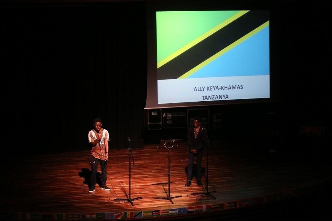 Pa&uuml;&rsquo;de Afrika K&uuml;lt&uuml;r Gecesi D&uuml;zenlendi