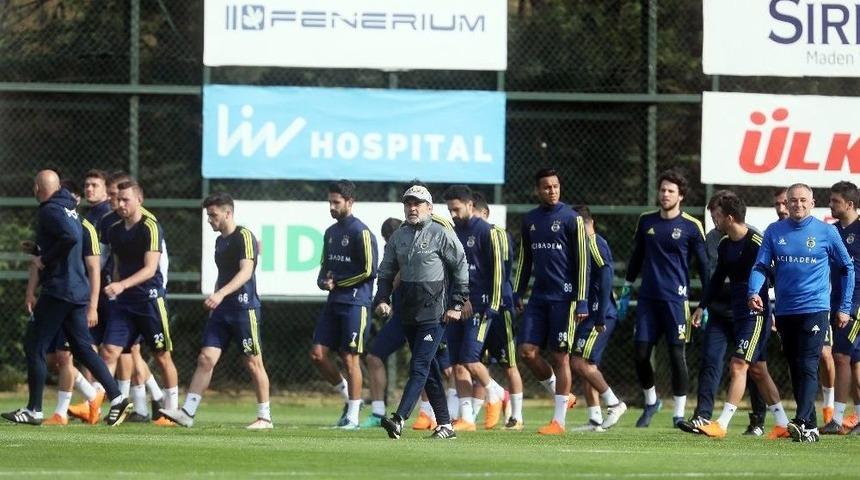 Fenerbah&ccedil;e, Beşiktaş Ma&ccedil;ı Hazırlıklarını Tamamladı