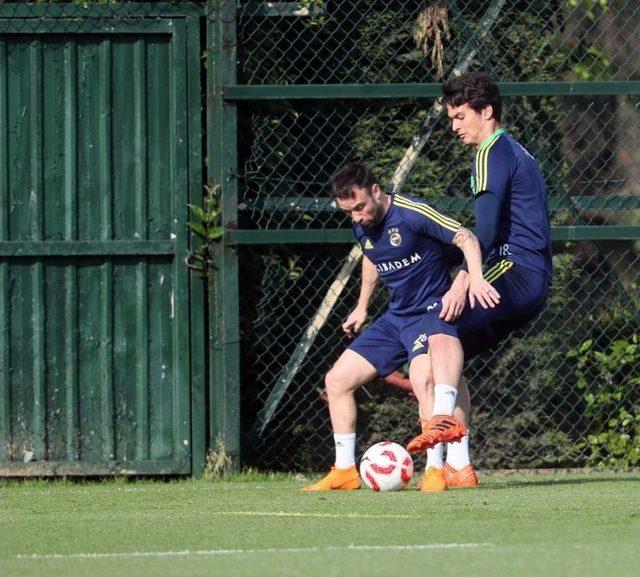 Fenerbahçe, Beşiktaş Maçı Hazırlıklarını Tamamladı