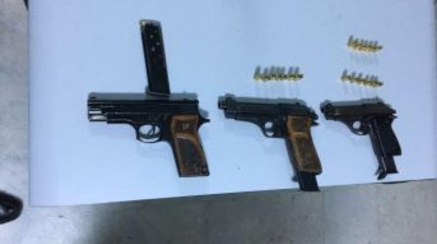 Ortaca&rsquo;da 3 Ruhsatsız Tabanca Ele Ge&ccedil;irildi