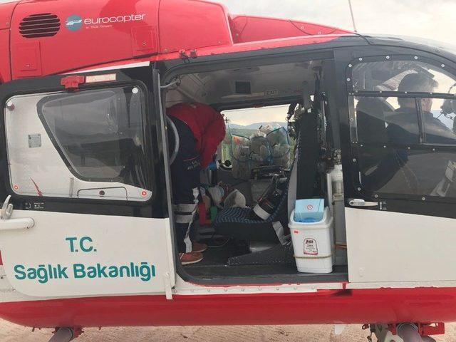 Orman İtfaiye Aracı Takla Attı, Yaralı Helikopterle Taşındı