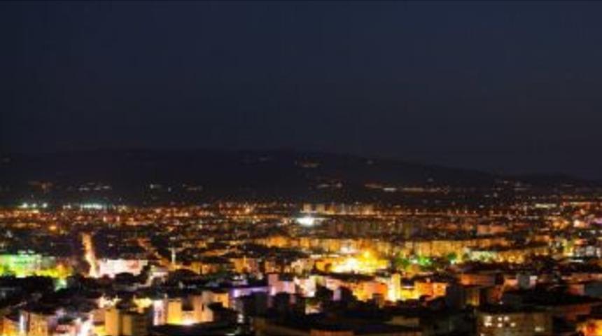 T&uuml;m Şehri &Ccedil;&uuml;r&uuml;k Yumurta Kokusu Sardı, Vatandaş Nefes Almakta Zorlandı