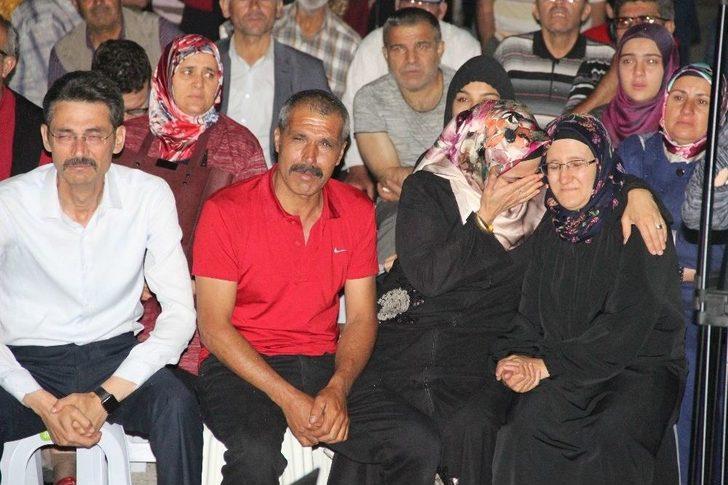 Şehit Oğuzhan Küçük İçin Ailesi Ölüm Yıldönümünde Mevlit Okuttu G5