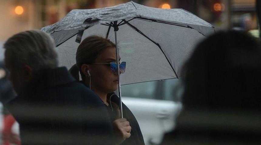 İstanbul&rsquo;da Yağmur Etkili Oluyor