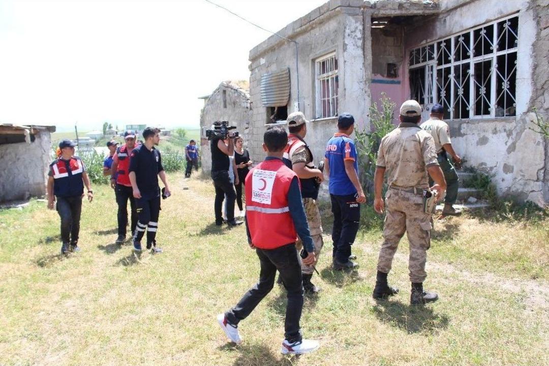 K&uuml;&ccedil;&uuml;k Leyla 2 Haftadır Aranıyor