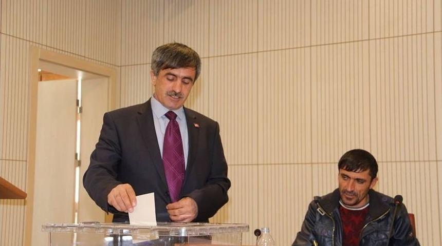 Oltu Muhtarlar Derneği Başkanı Bektaş G&uuml;ven Tazeledi
