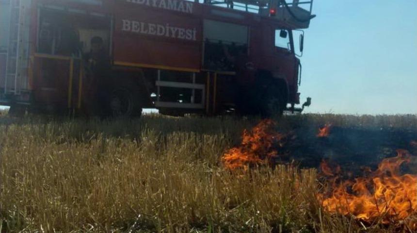 Adıyaman&rsquo;da Anız Yangını