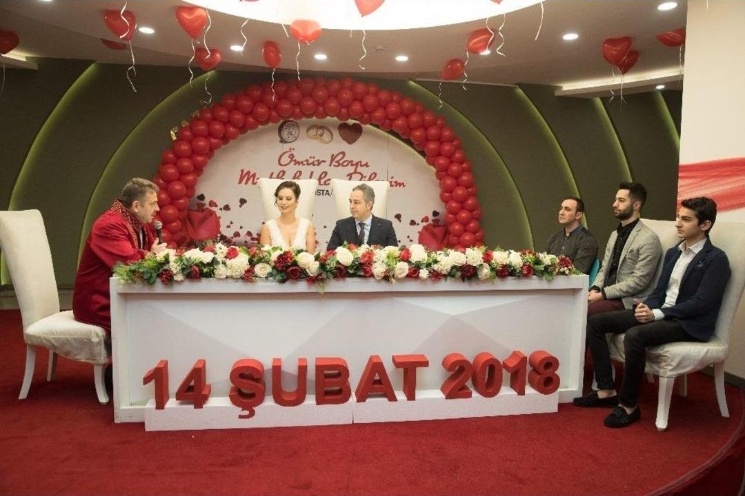 (&ouml;zel) &Ccedil;ocuklar Anne Babalarının Nikah Şahidi Oldu