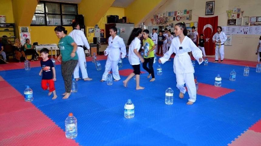 Tekvando İl Spor Okulları Eğitimleri Devam Ediyor