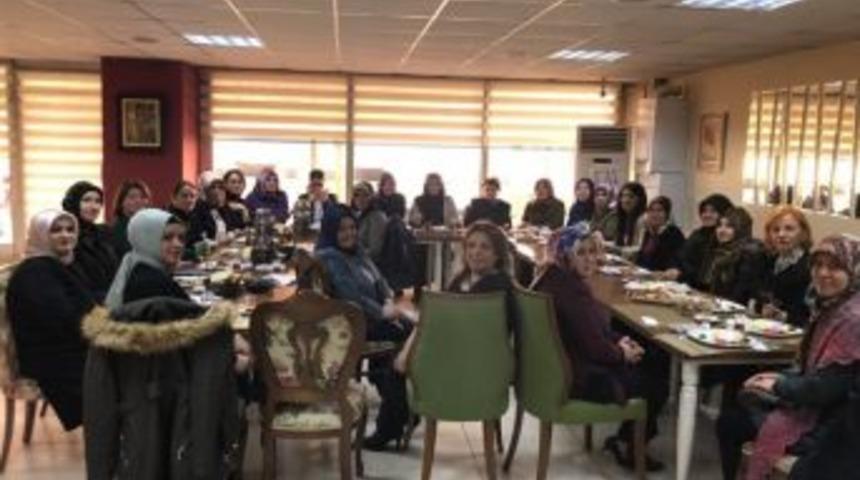 Kadınlardan Afrine Tam Destek