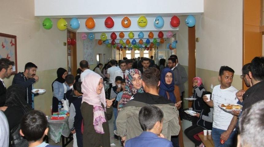 Şemdinli’de Engelliler Yararına Kermes