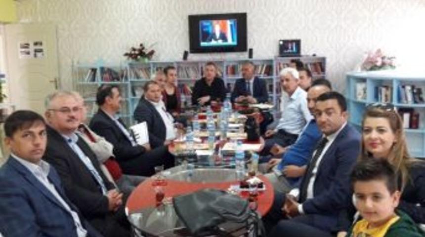 M&uuml;d&uuml;r C&ouml;re: Yapılabilecek &Ccedil;alışmalar İ&ccedil;in G&ouml;r&uuml;ş Alış Verişinde Bulunduk