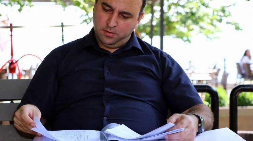 Boşanma Davası S&uuml;ren Adamın Nafaka İsyanı