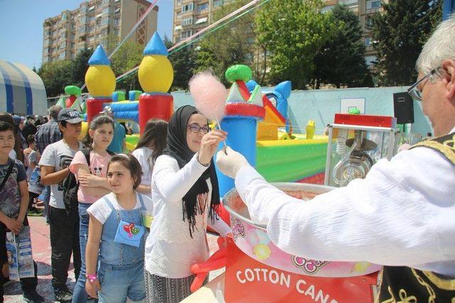 İhlas Koleji’nde Bahar Şenliği Coşkusu