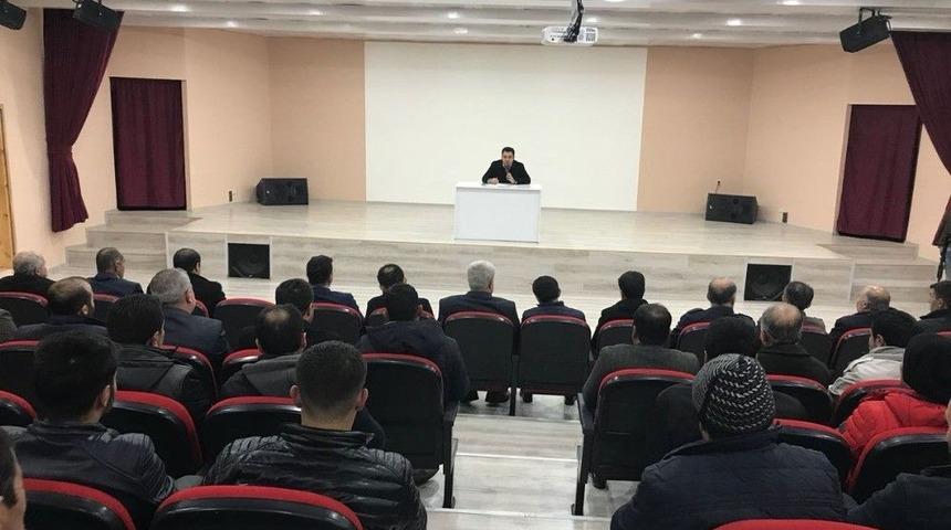 Kaymakam &Ouml;zcan, Vatandaşlarla Bir Araya Geldi