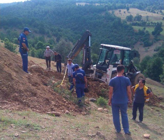 Açtırdığı Su Kuyusunda Toprak Altında Kalarak Can Verdi