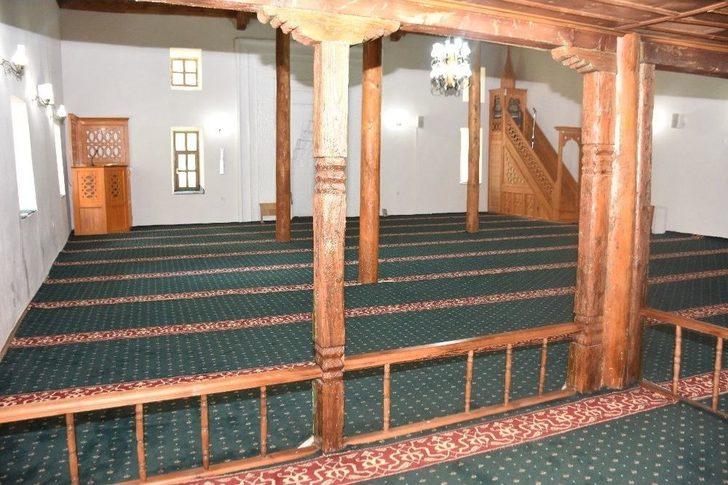 Selçuklu Devleti Zamanında Yapılan Camiler Orijinalliğini Koruyor G3