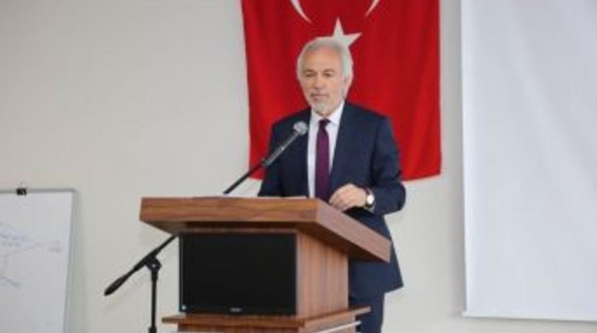 Başkan Kamil Sara&ccedil;oğlu: İlahiyat Fak&uuml;lteleri Etkin Kurumlar Olmalı