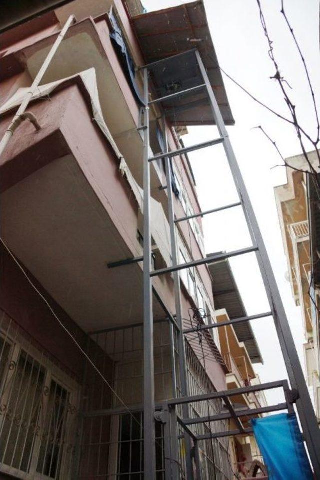 Aydın&rsquo;da Asans&ouml;r Kazası; 1 Yaralı 1
