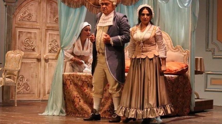 Mdob, &rsquo;hanım Olan Hizmet&ccedil;i Ve Rita&rsquo; Operalarını Sahneleyecek