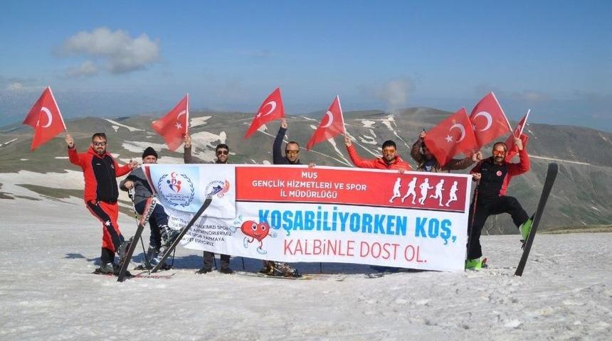 Mayıs Ayında Kayak Keyfi