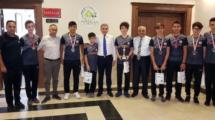 T&uuml;rkiye &Uuml;&ccedil;&uuml;nc&uuml;lerinden Teşekk&uuml;r Ziyaretleri