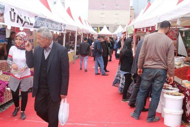 Ağrı’da Yöresel Ürünler Tanıtılıyor