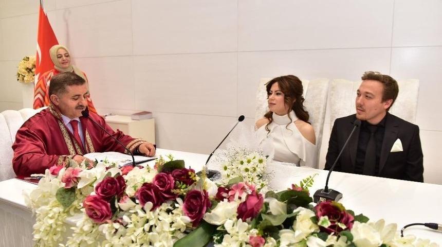 Kepez&rsquo;de 51 &Ccedil;ift, 14 Şubatta &lsquo;evet&rsquo; Dedi