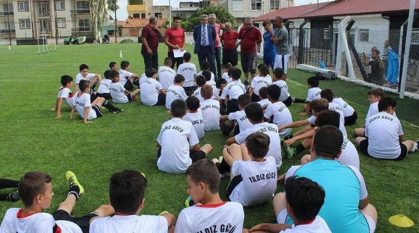 Geleceğin Futbolcuları Nazilli&rsquo;de Yetişiyor